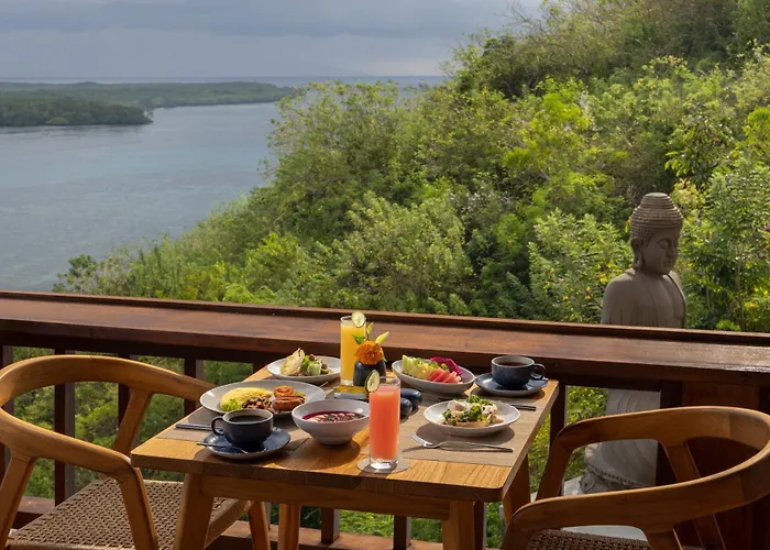 Pramana Nusa Ceningan 4*